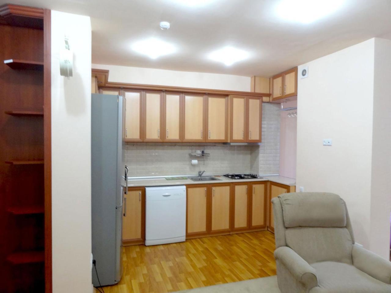 Apartment In The Center Of Yerevan By The Republic Square エクステリア 写真